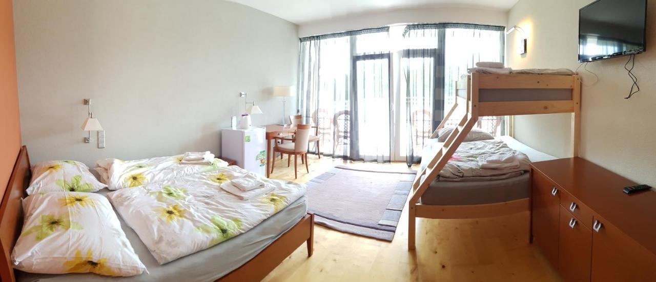 Apartmany Puerto Senec Exterior foto