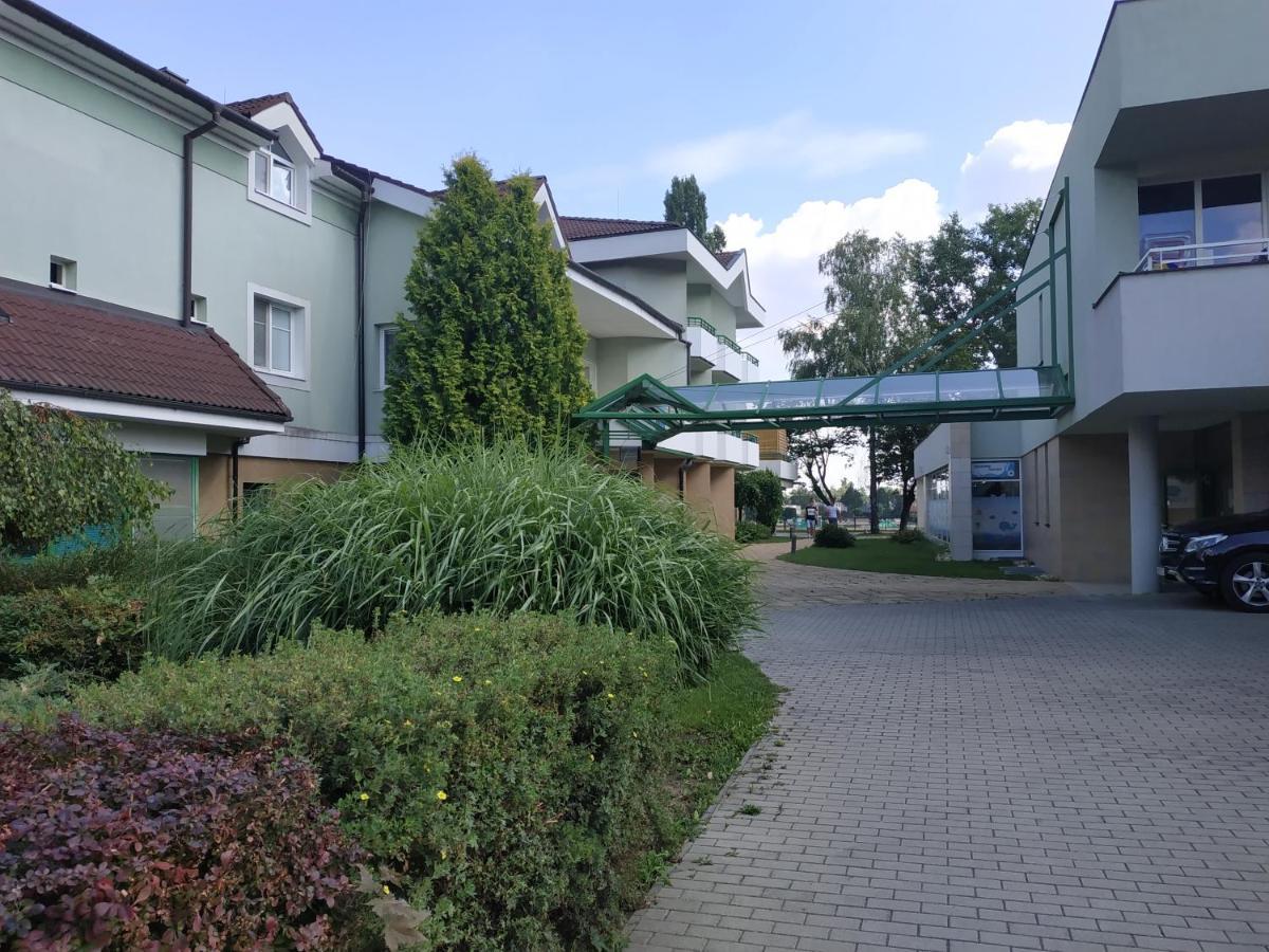 Apartmany Puerto Senec Exterior foto